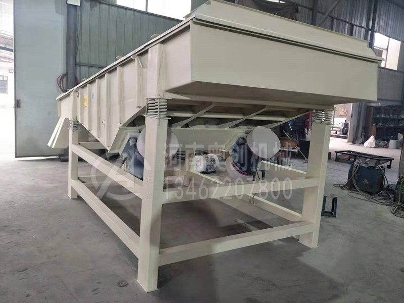 直线振动筛选机