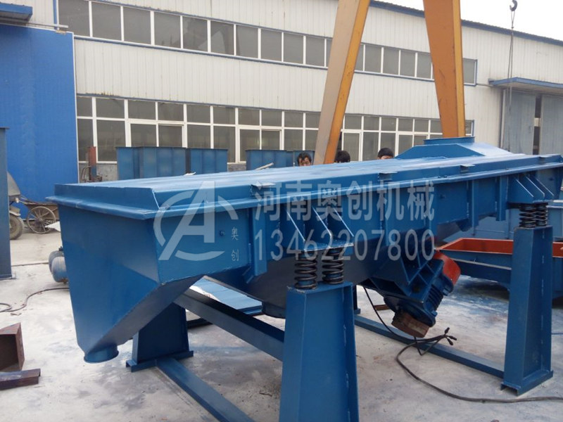 振动筛式压力控制阀包括减压阀，减压阀和顺序阀