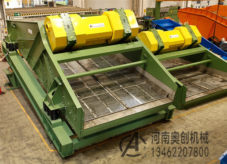 污水处理生产线专用直线高频脱水筛轴承发热如何解决