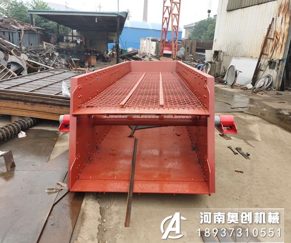 造成矿用粘土振动筛?筛网破损的原因和解决方法