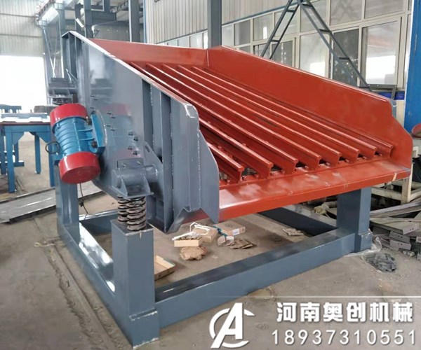 矿用圆振动筛?筛网破损的原因和解决方法