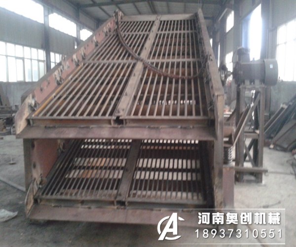 重型矿石直线筛