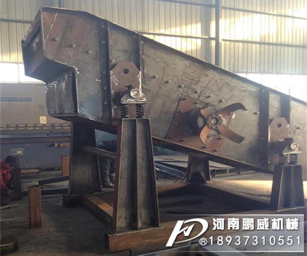 大型炉渣振动筛价格昂贵的原因是什么？