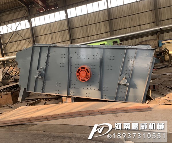 小煤场用振动筛煤机筛湿煤筛不下来怎么办?