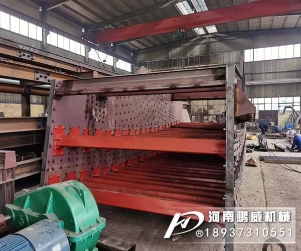 直线振动筛坡度小走料慢怎么样解决?