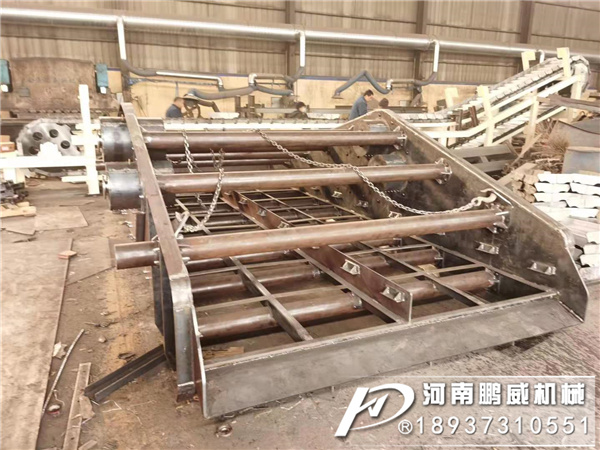 一小处理200吨的洗沙脱水筛选用多大型号？