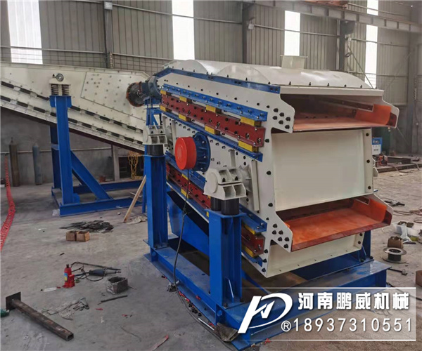 一小时30-50吨的振动筛筛沙机多少钱一台？