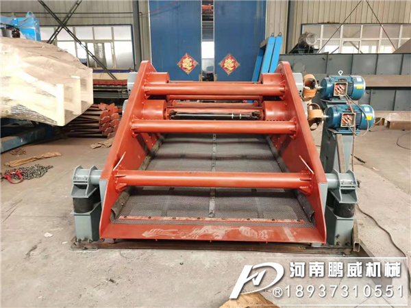 2450侧板振动脱水筛 黄河抽沙洗沙脱水生产线现场