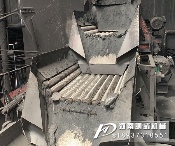 粘土石块用滚轴筛和滚筒筛那个分离效果好?