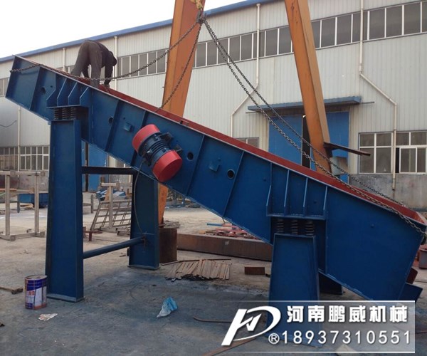 筛分细粉方形摇摆筛和直线筛那个产量更高?