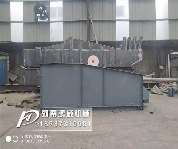 直线振动筛可以用一个振动电机可以正常生产吗？