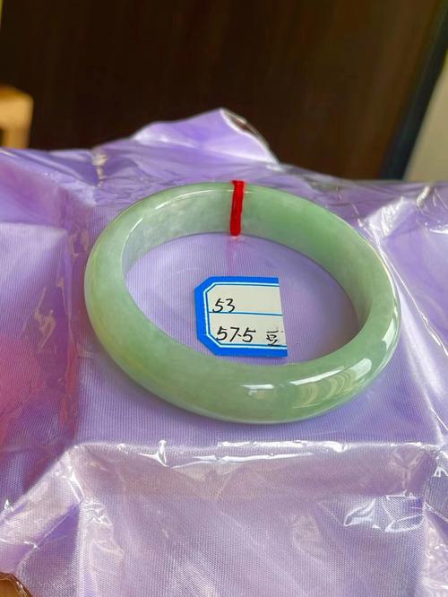 新澳正版资料大全免費和翡翠手镯弄丢只赔60与翡翠手镯弄丢只赔60元吗