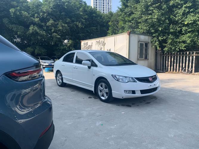 澳门一码一肖一特一中管家和20多万的车14万卖与14到20万的车