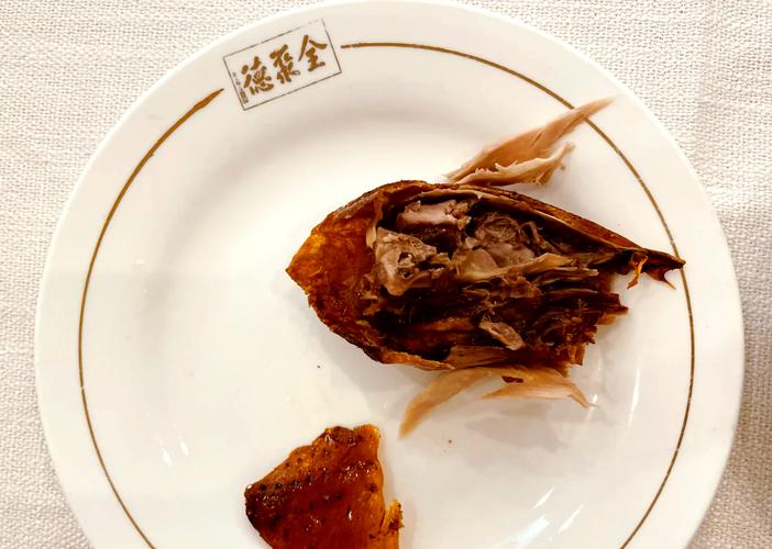 2025新澳门天天开好彩.和烤鸭为何20多元一只与烤鸭为何20多元一只呢